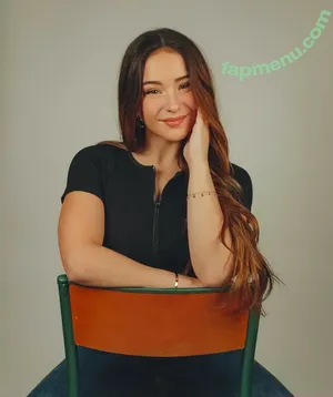 Jeanne Brem / jeanne.brem nude photo #0190