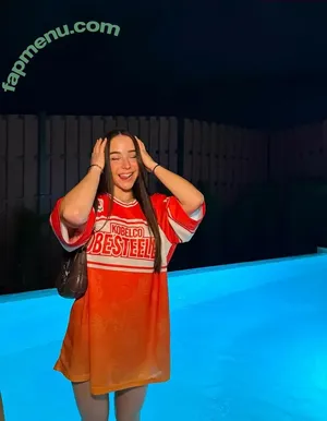 Jeanne Brem / jeanne.brem nude photo #0221