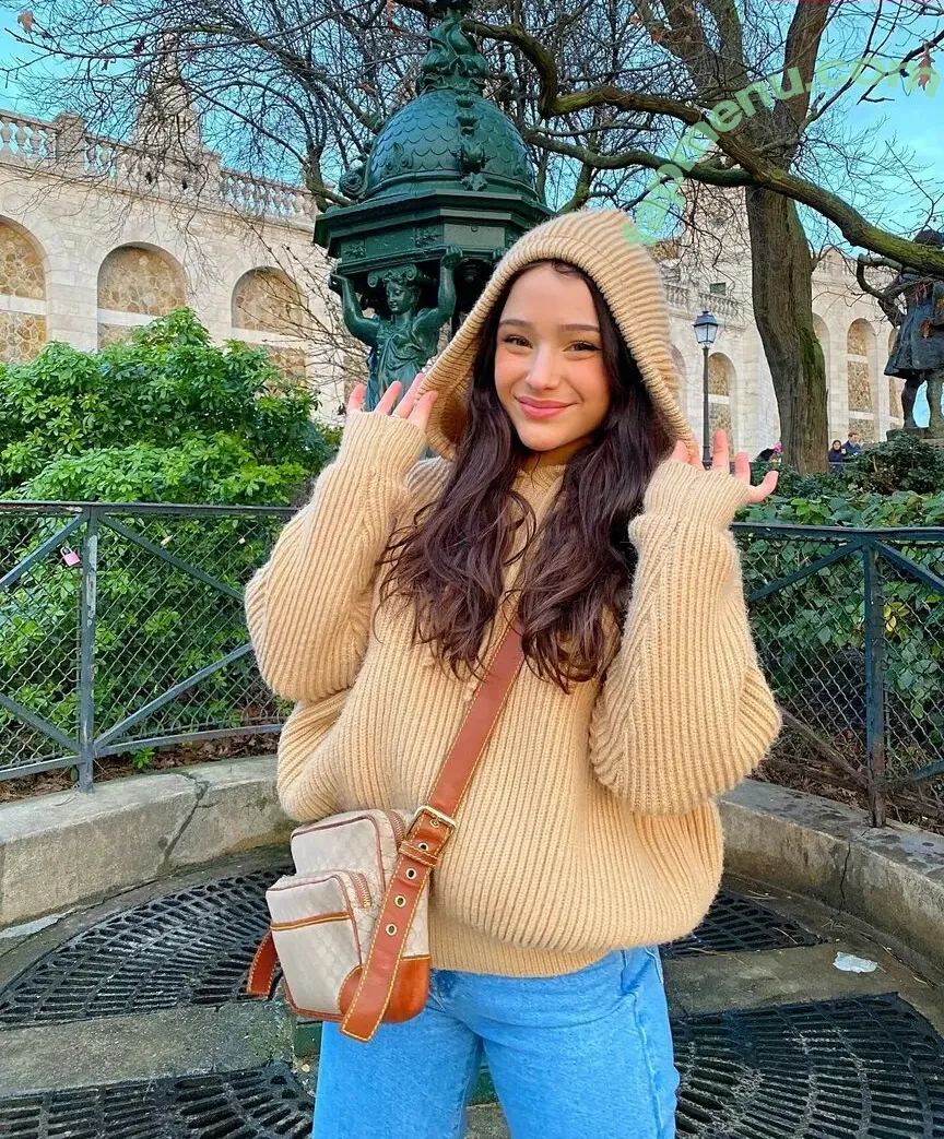 Jeanne Brem nude photo #0157 (jeanne.brem)