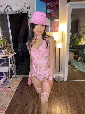 Jeannie Elise Mai / JeannieEliseMai / sexymaiii nude photo #0031