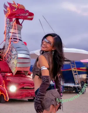 Jeannie Elise Mai / JeannieEliseMai / sexymaiii nude photo #0447