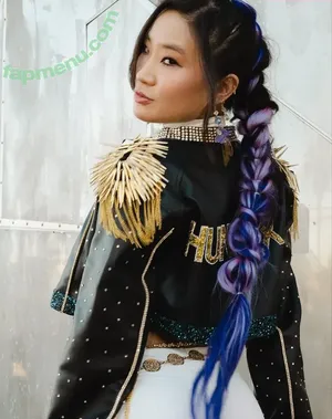 Jeannie Elise Mai / JeannieEliseMai / sexymaiii nude photo #0463