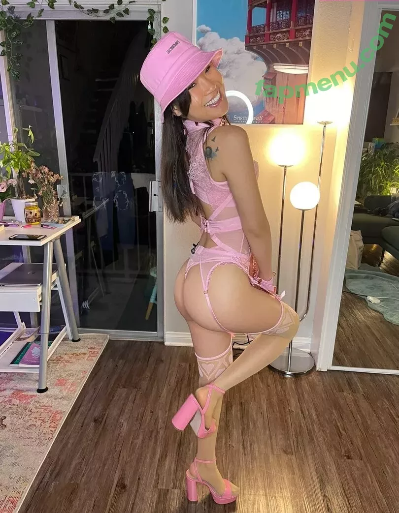 Jeannie Elise Mai nude photo #0087 (JeannieEliseMai / sexymaiii)