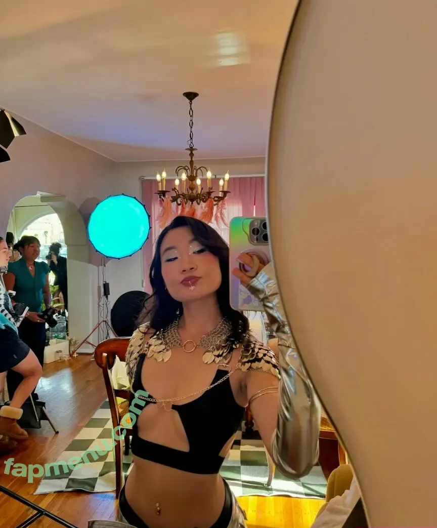 Jeannie Elise Mai nude photo #0332 (JeannieEliseMai / sexymaiii)