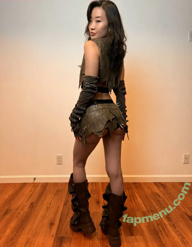 Jeannie Elise Mai nude photo #0337 (JeannieEliseMai / sexymaiii)