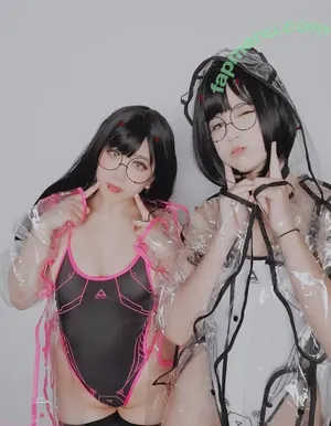 JeanWanWan / jeanwanwanart nude photo #3508