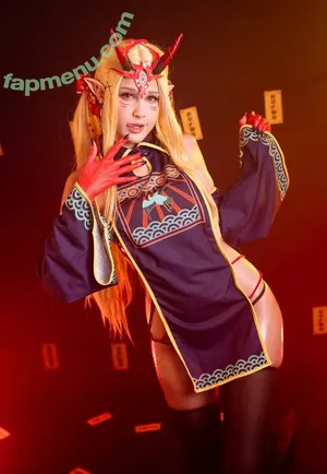 JeanWanWan / jeanwanwanart nude photo #3524