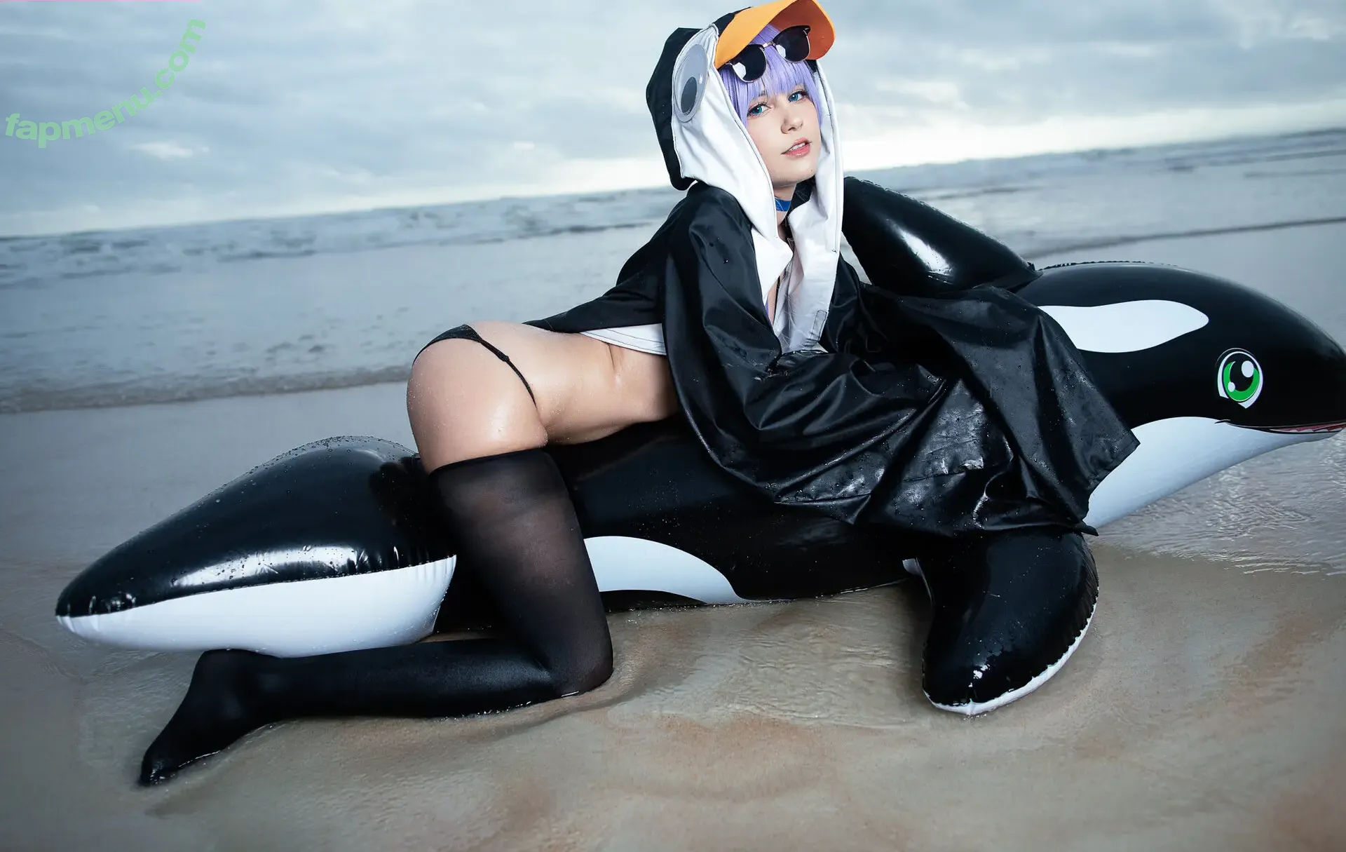 JeanWanWan nude photo #3159 (jeanwanwanart)