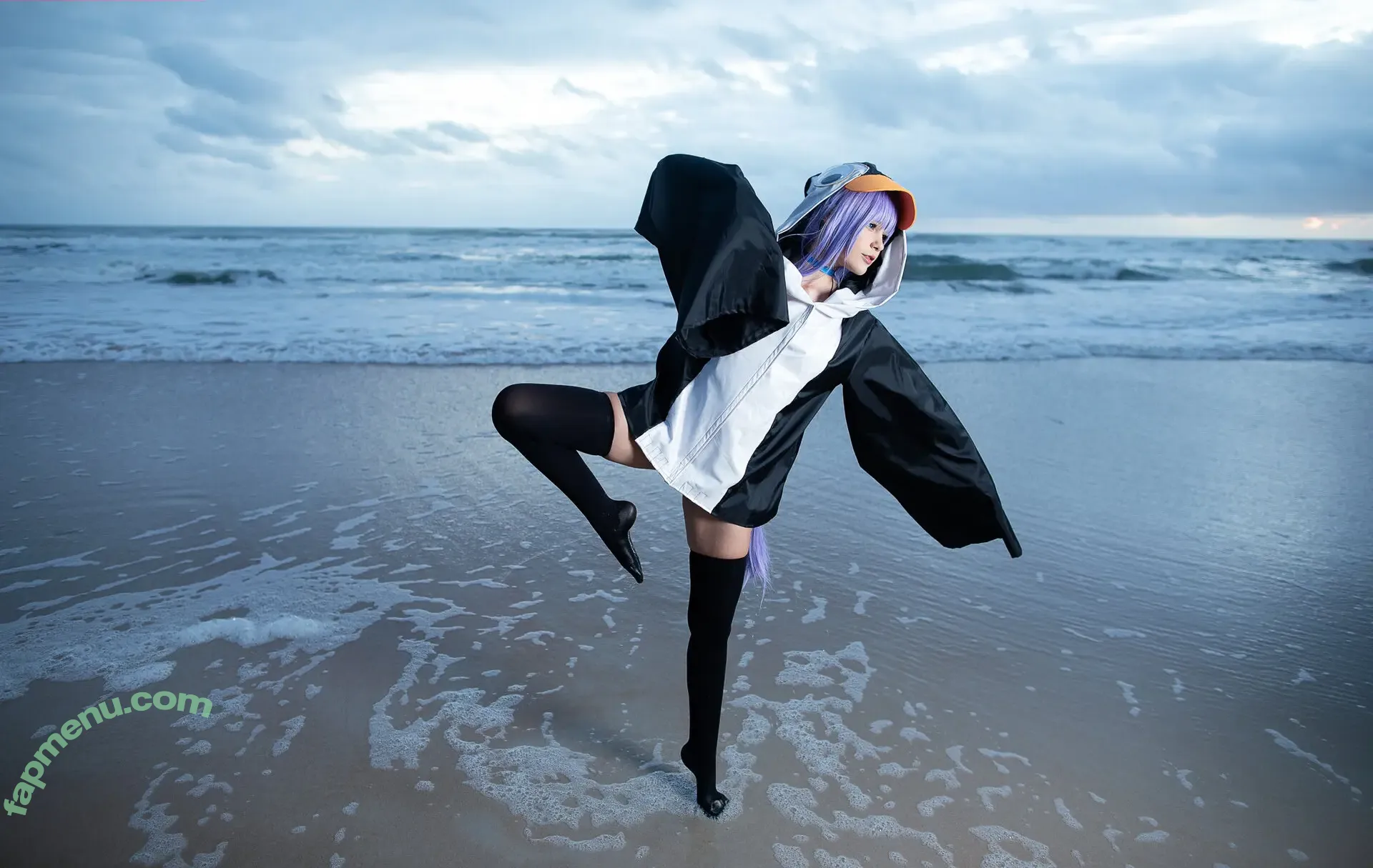 JeanWanWan nude photo #3172 (jeanwanwanart)