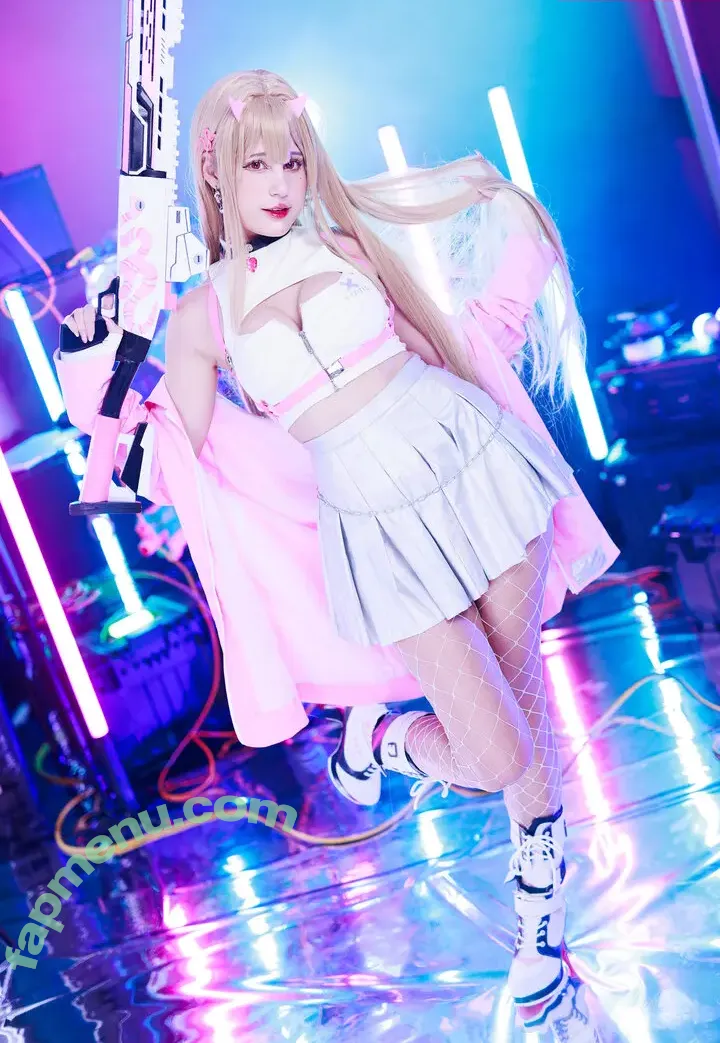 JeanWanWan nude photo #3953 (jeanwanwanart)