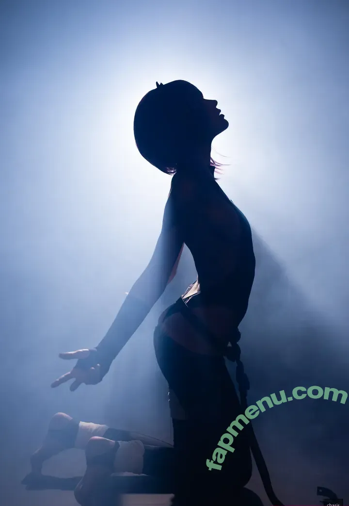 JeanWanWan nude photo #4003 (jeanwanwanart)