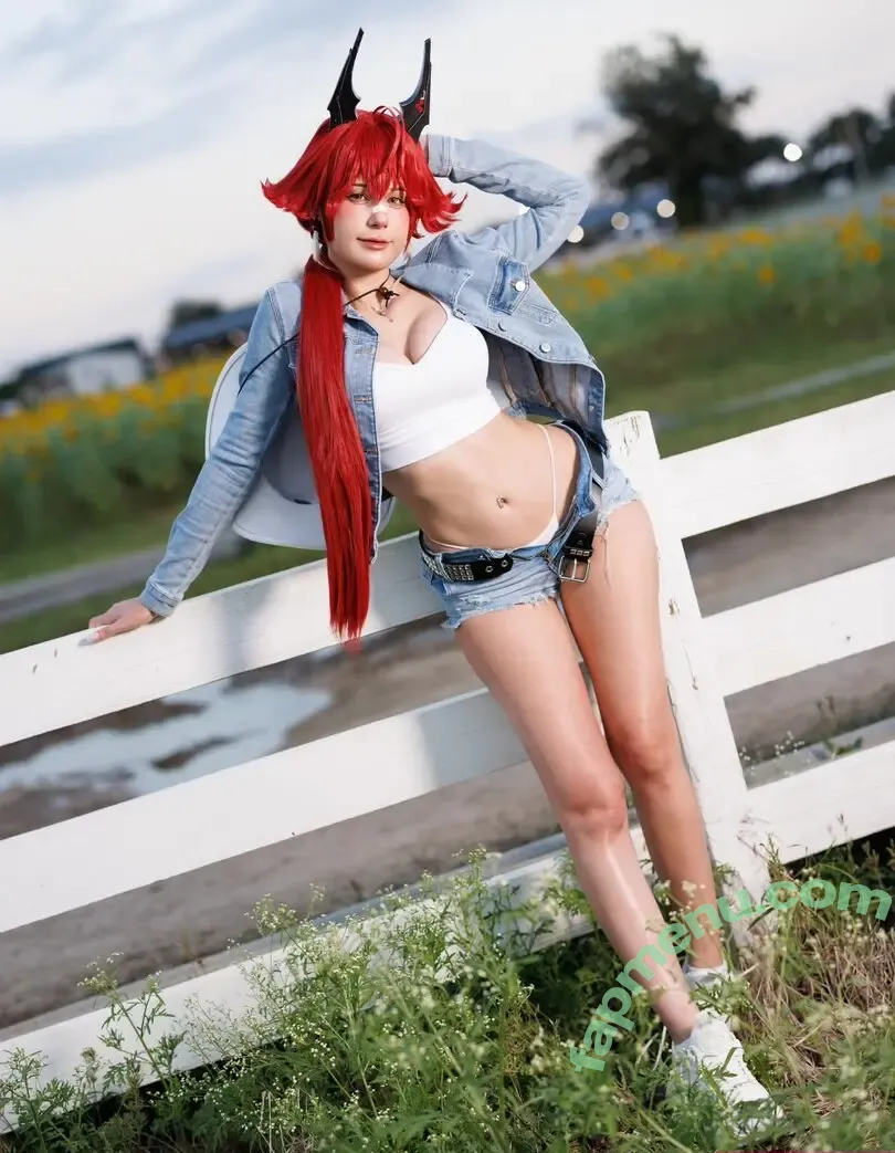 JeanWanWan nude photo #4023 (jeanwanwanart)