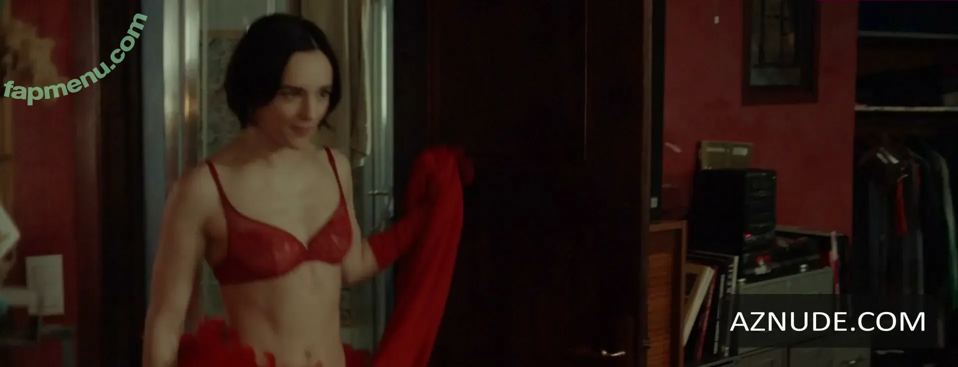 Jehnny Beth nude photo #0067 (jehnnybeth)