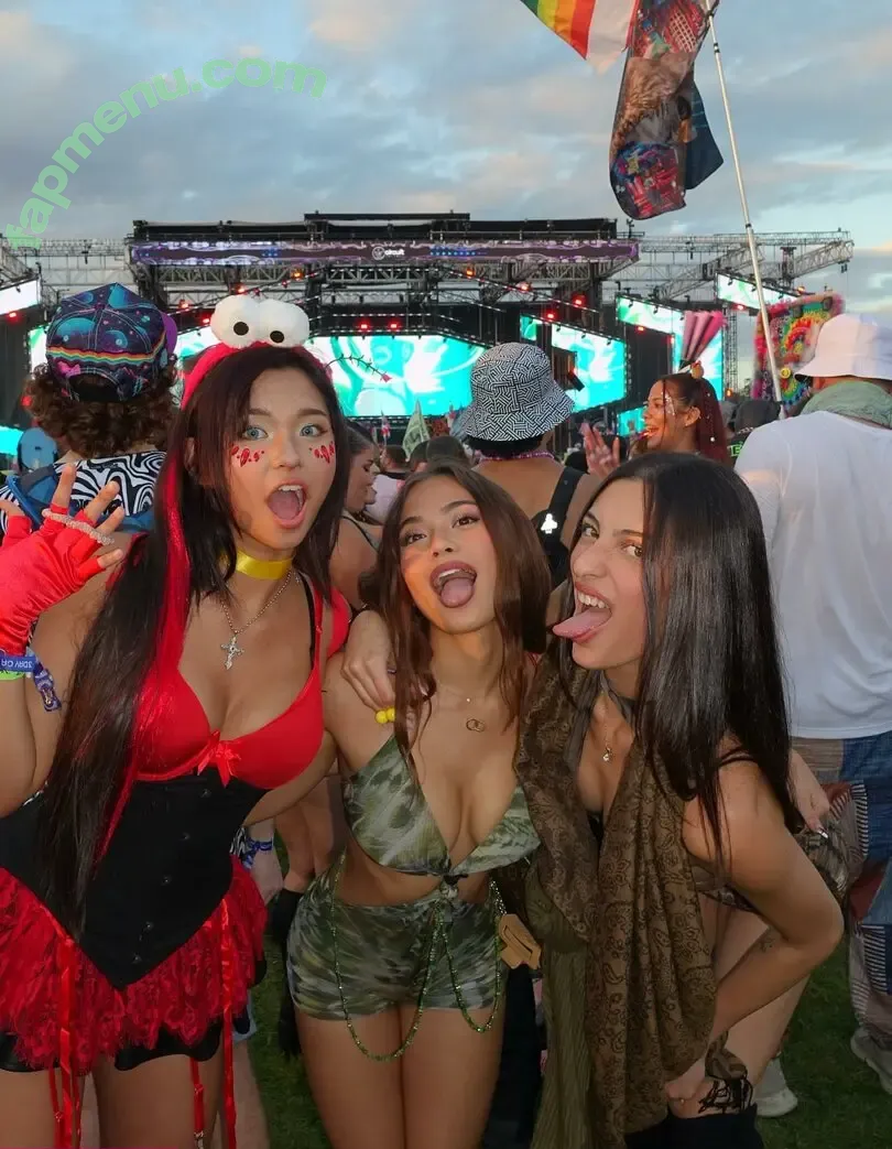 Jeila Dizon nude photo #0030 (Jeilalou / ilahdizon / jeiladizon)