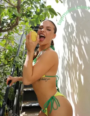 Jeje Lopes / jeje_lopes / jejellopes nude photo #0642