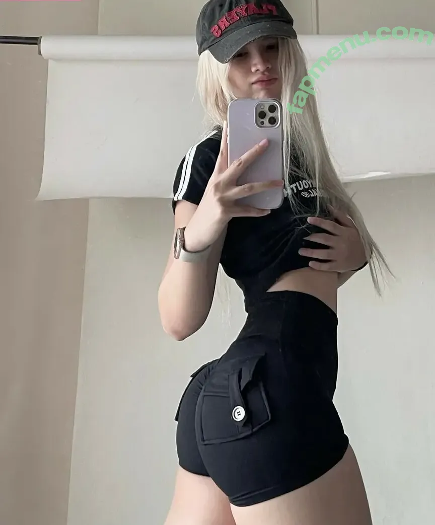 Jel___ly nude photo #0011 (Jel___ly)