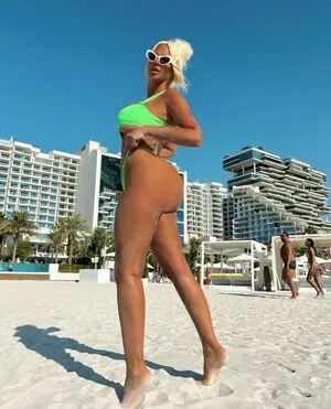 Jelena Karleusa / karleusa / karleusastar nude photo #0016