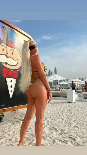 Jelena Karleusa / karleusa / karleusastar nude photo #0033