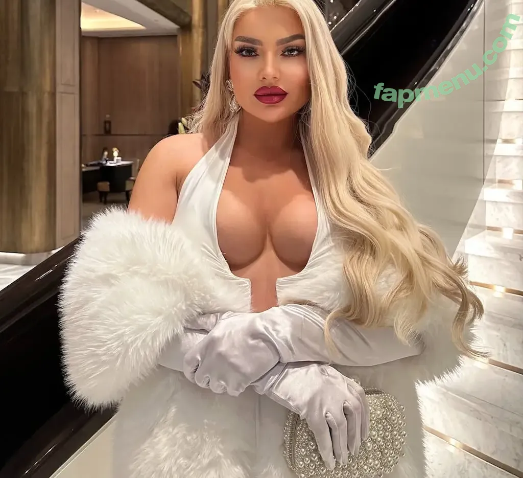 Jelena Savic nude photo #0200 (jelena_unikat)