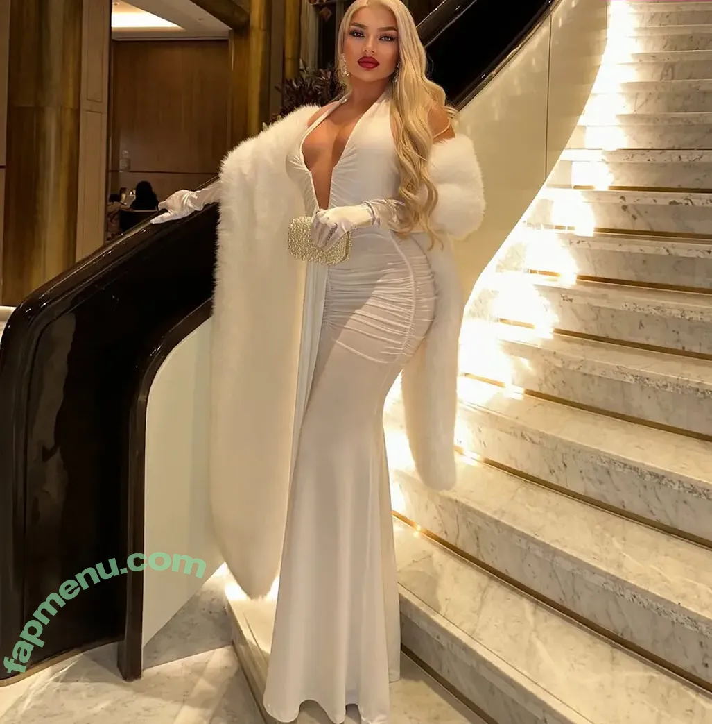 Jelena Savic nude photo #0201 (jelena_unikat)