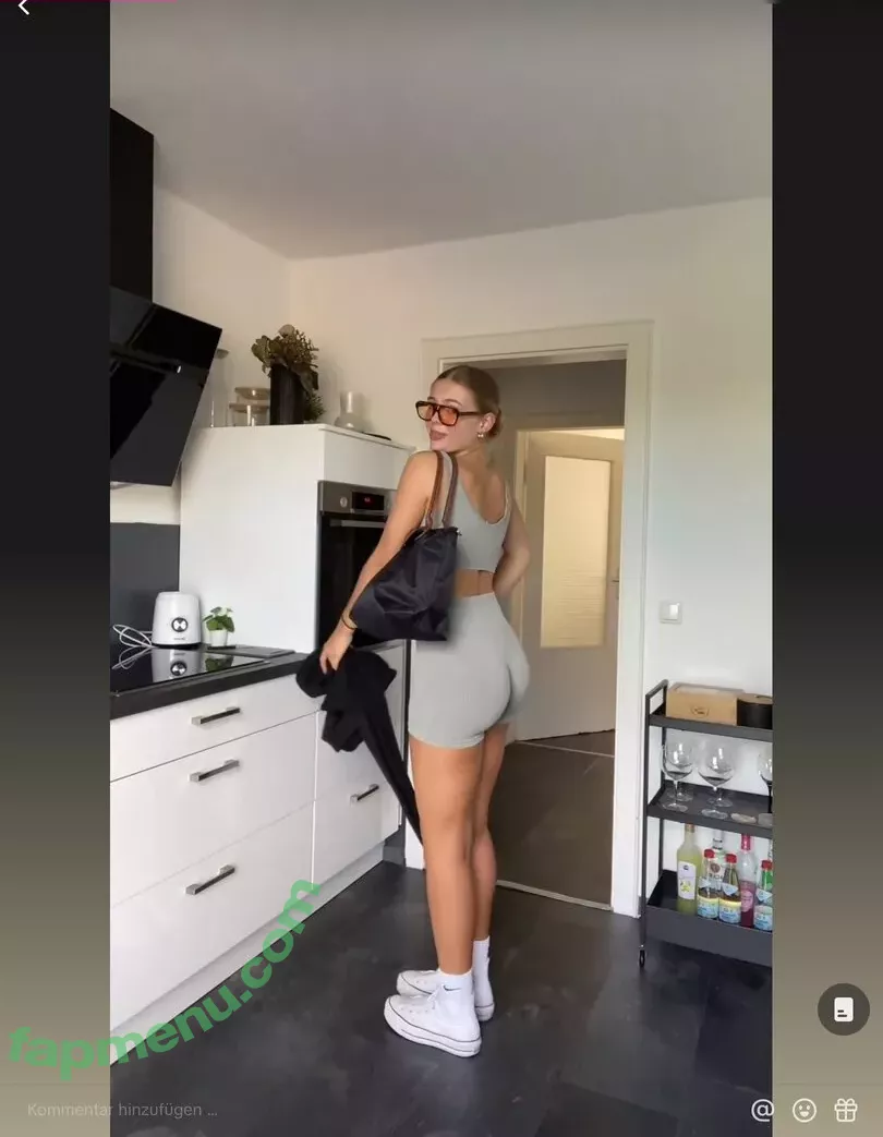 Jellefeline nude photo #0109 (Jellefeline)