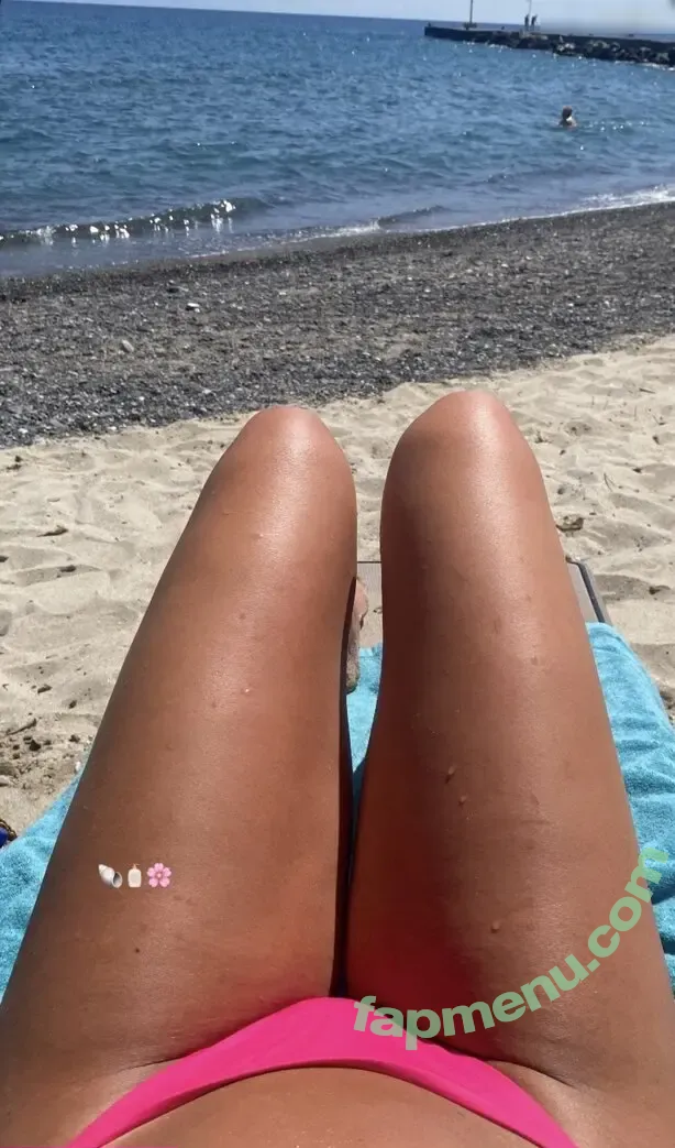 Jellefeline nude photo #0412 (Jellefeline)