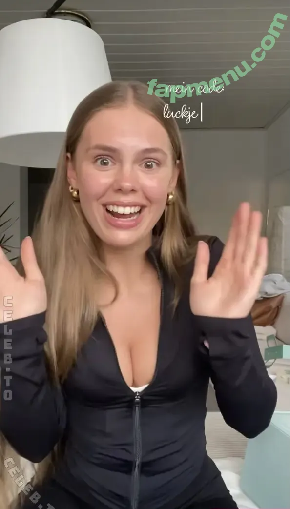 Jellefeline nude photo #0459 (Jellefeline)