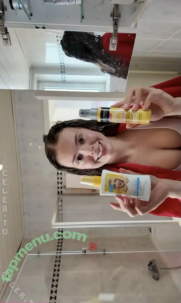 Jellefeline nude photo #0494 (Jellefeline)