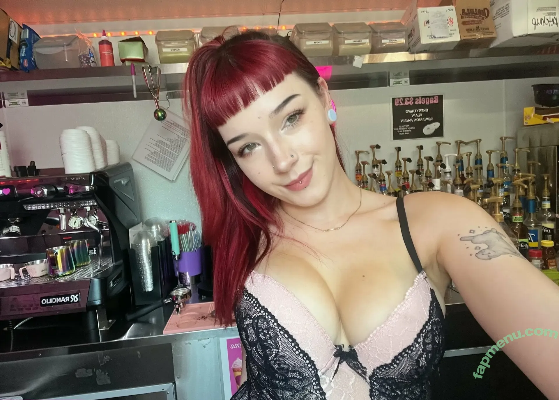 jellofangs nude photo #0070 (faerytits)