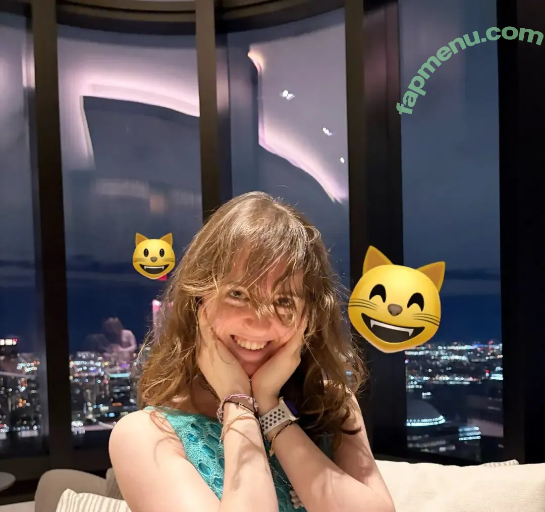 Jellycatfishing nude photo #0080 (Jellycatfishing)