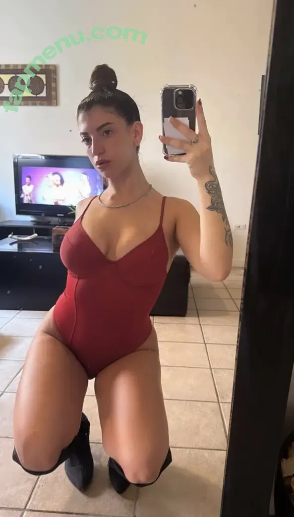 jellyelice nude photo #0012 (jellyelise)