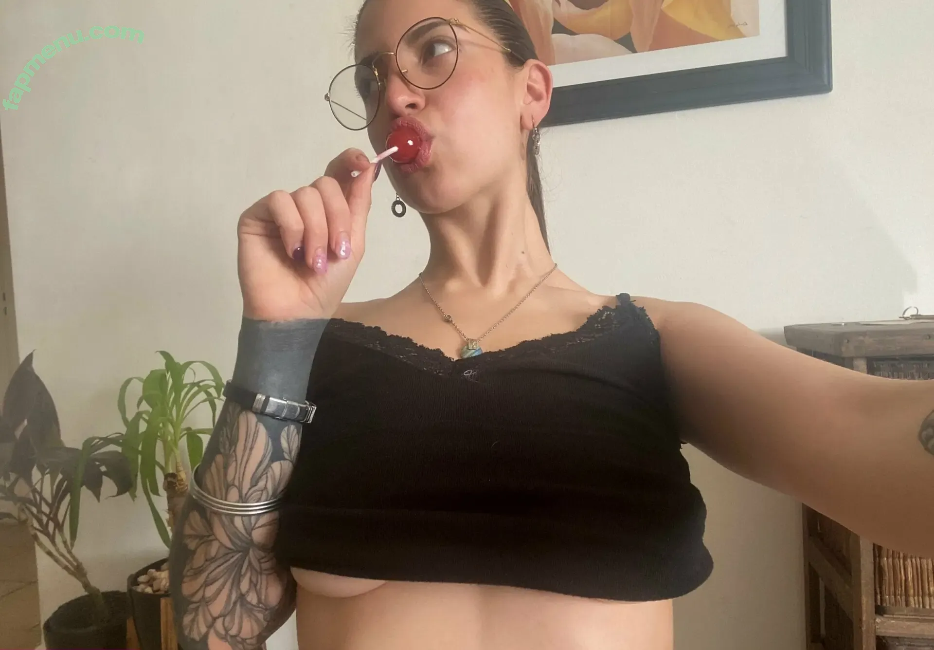 jellyelice nude photo #0021 (jellyelise)