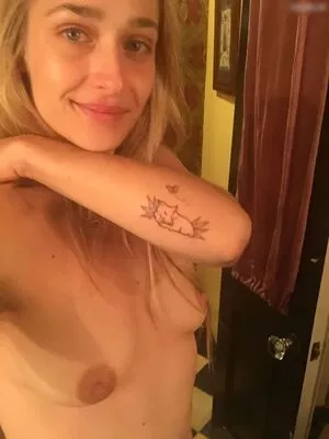 Jemima Kirke / jemima_jo_kirke / jemimakirke nude photo #0045