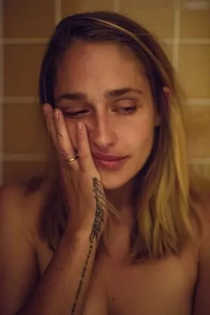 Jemima Kirke / jemima_jo_kirke / jemimakirke nude photo #0075