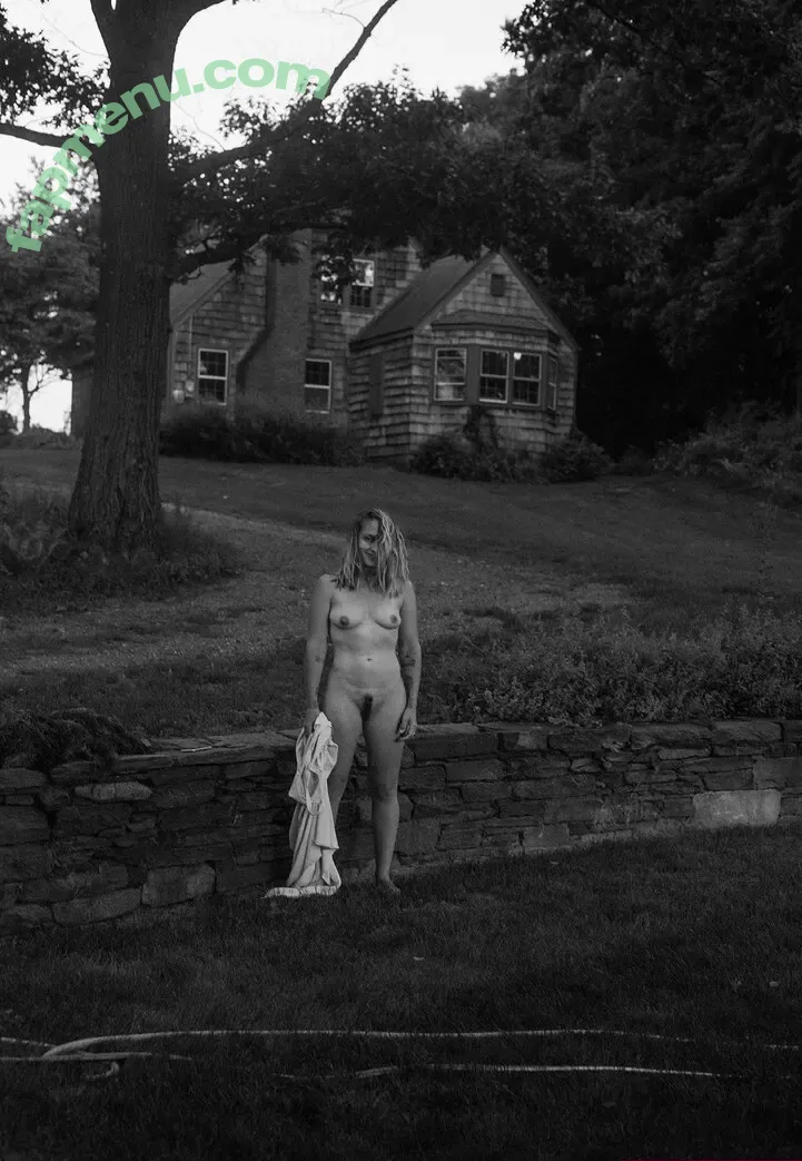 Jemima Kirke nude photo #0119 (jemima_jo_kirke / jemimakirke)