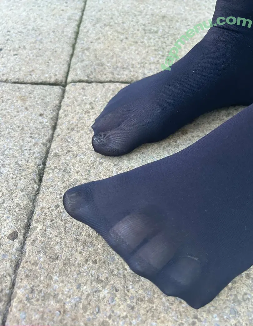 jemsbigfeet nude photo #0101 (jemsbigfeet)