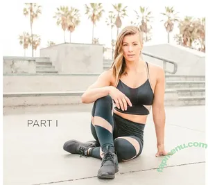 Jen Widerstrom / jenwiderstrom nude photo #0096