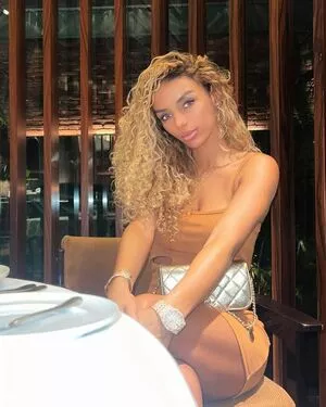Jena Frumes / jenafrumes nude photo #0022