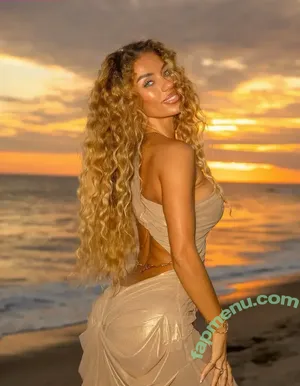 Jena Frumes / jenafrumes nude photo #0382