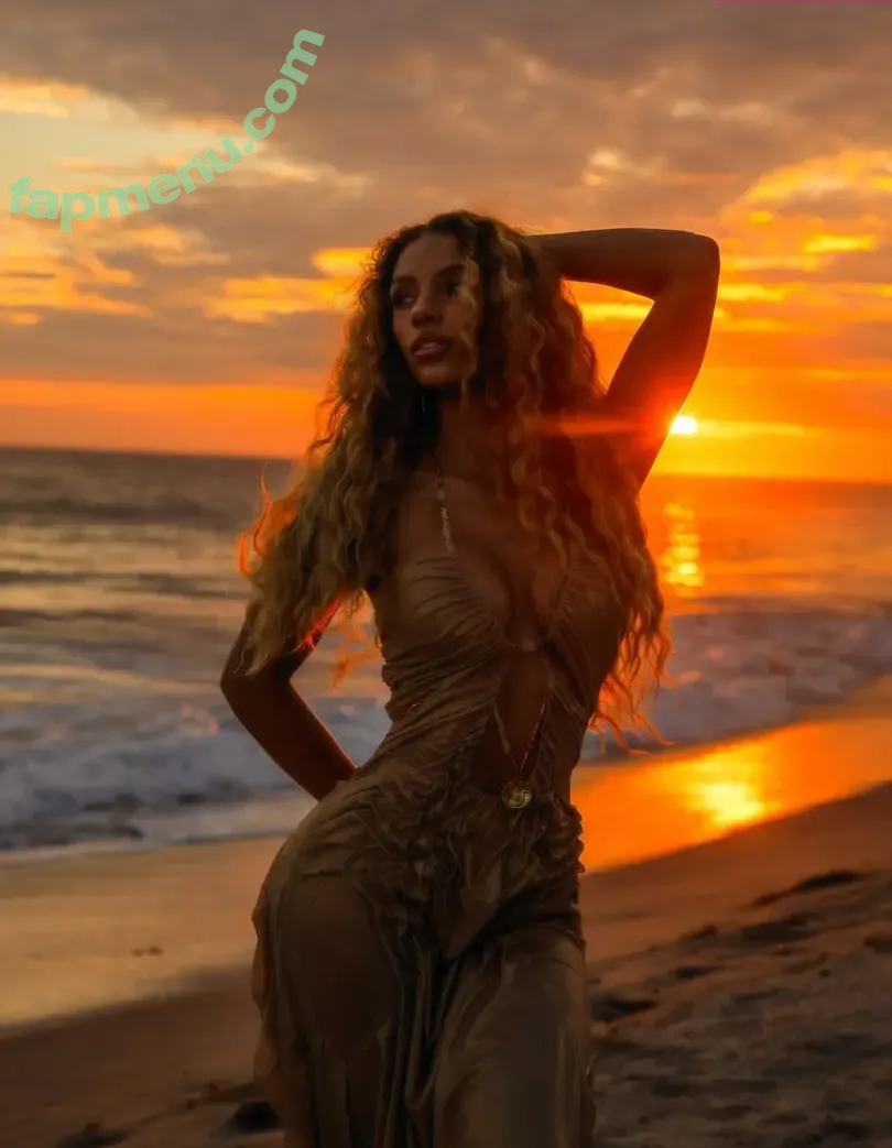 Jena Frumes nude photo #0381 (jenafrumes)