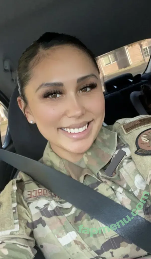 jena_larose nude photo #0172 (jena_larosex)