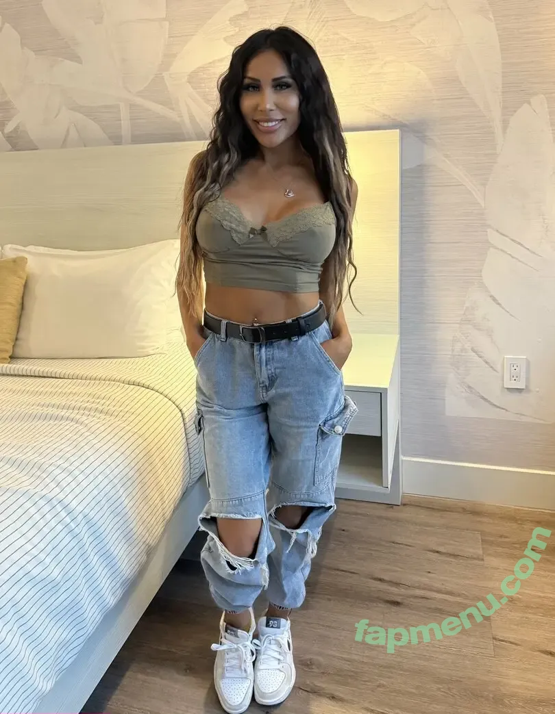 jena_larose nude photo #0176 (jena_larosex)