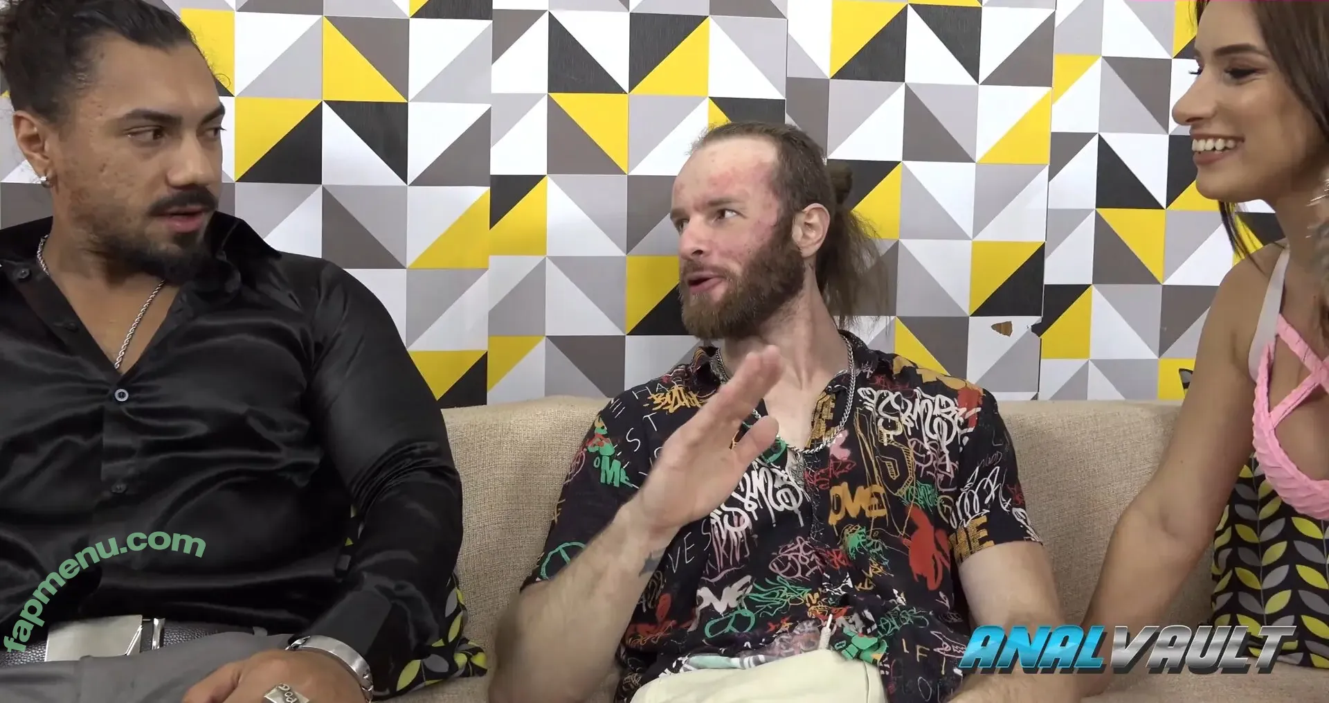 Jenifer Lol nude photo #0036 (Jenifer Carter / atrizjeniferlol / jeniferlol / jenniferazak)