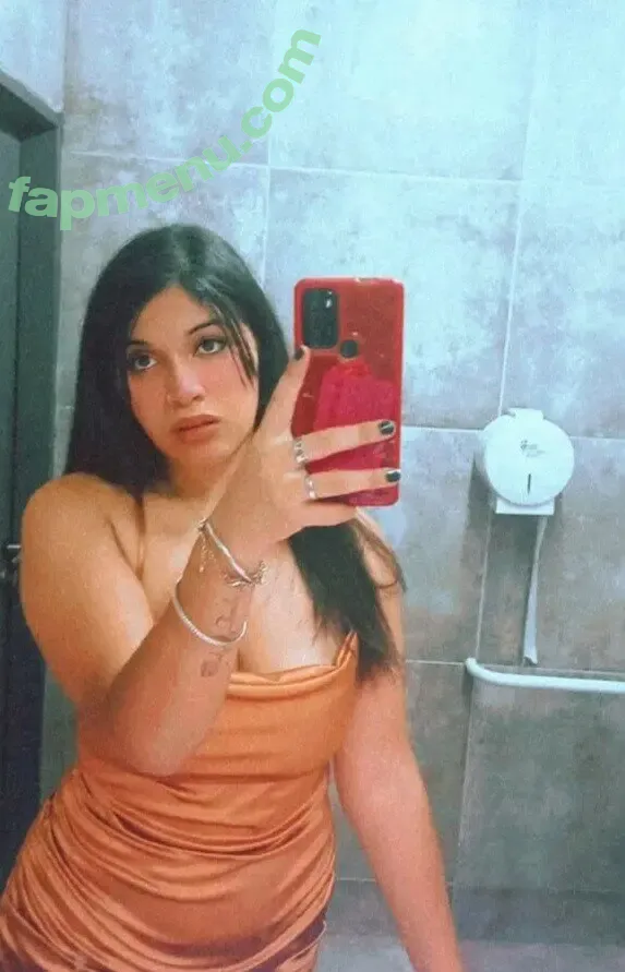 Jenifer Vedia nude photo #0011 (jenii_m03)