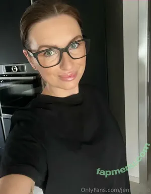 jeniferjane / martinka_like_jj nude photo #0095