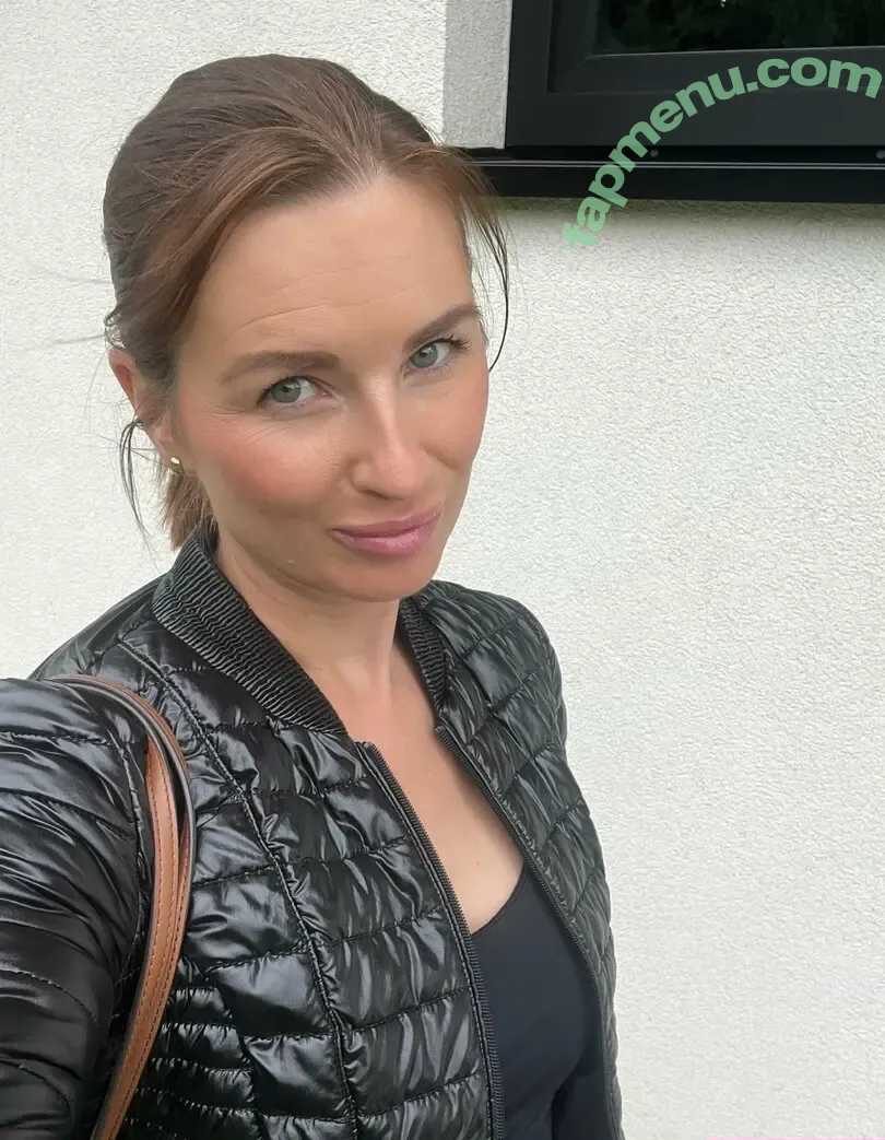 jeniferjane nude photo #0101 (martinka_like_jj)