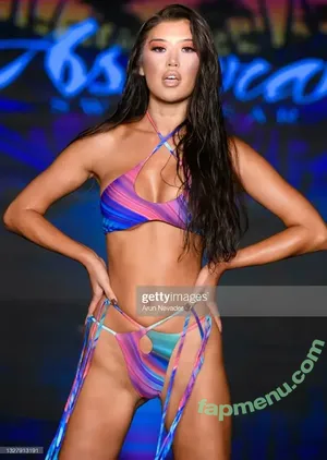 Jenn Lee / Jennifer Lee / _jennlee_ / jennleezy nude photo #0017