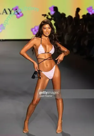 Jenn Lee / Jennifer Lee / _jennlee_ / jennleezy nude photo #0018