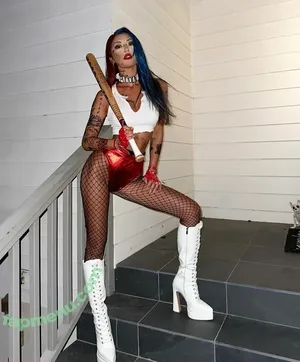 Jenn Lee / Jennifer Lee / _jennlee_ / jennleezy nude photo #0027