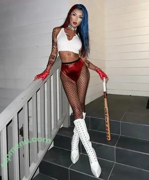 Jenn Lee / Jennifer Lee / _jennlee_ / jennleezy nude photo #0035